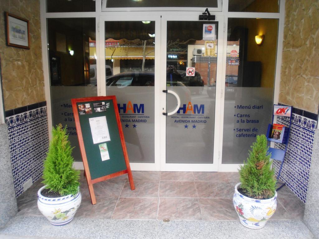 Hostal Restaurante Avenida De Madrid Terrassa Zewnętrze zdjęcie